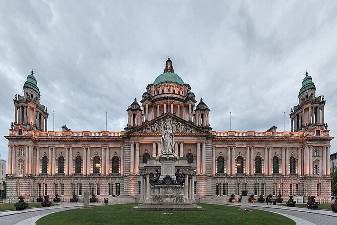 private-belfast-city-peace-wall-tour