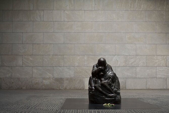 private-berlin-highlights-and-hidden-sights-walking-tour