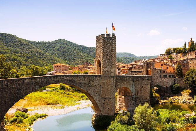 private-besalu-3-medieval-towns-tour-with-hotel-pickup-from-barcelona