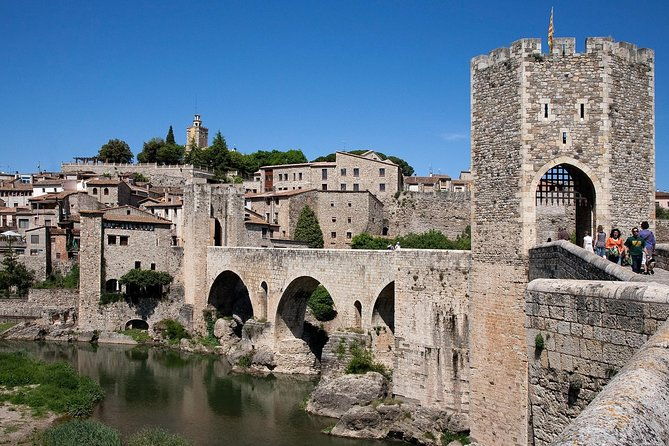 private-besalu-3-medieval-towns-tour-with-hotel-pickup-from-barcelona