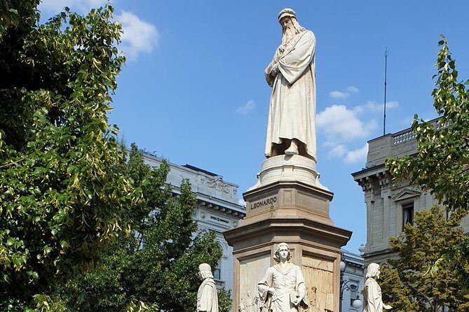 Private Best of Milan Guided Tour with Duomo, La Scala Theatre and Sforza Castle - A Closer Look at the Itinerary