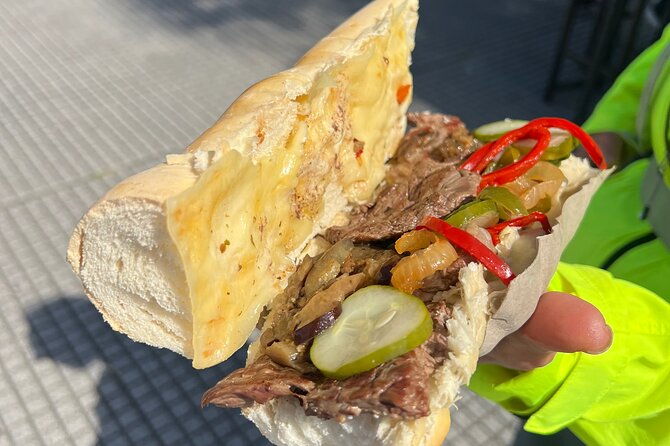 private-bike-tour-experience-around-old-ba-with-local-host