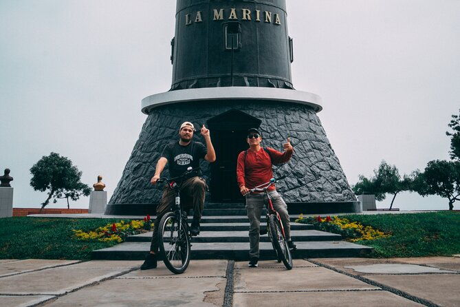 private-bike-tour-of-miraflores-exploring-lima