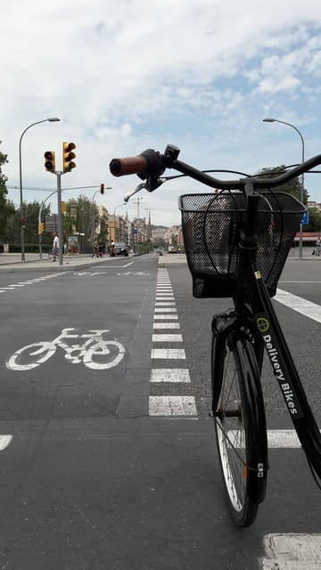 private-bike-tour-starting-from-your-hotel