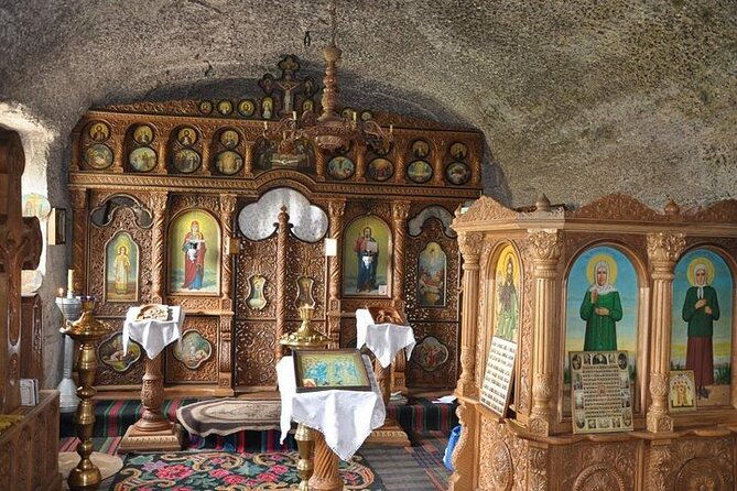 private-bike-tour-to-orheiul-vechi-old-orhei-and-branesti-cellars