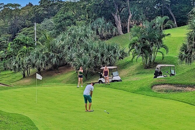 private-black-iguana-golf-with-private-driver