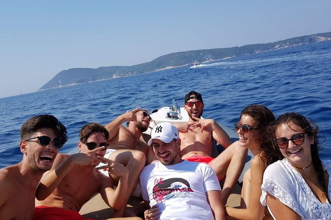 private-blue-cave-and-hvar-5-islands-tour