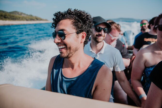 private-blue-cave-mamma-mia-and-hvar-5-islands-tour-from-split