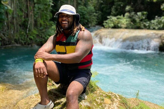 private-blue-hole-tour-from-montego-bay