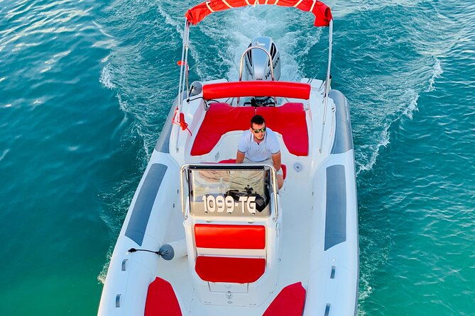 private-blue-lagoon-and-island-solta-speedboat-tour-full-day