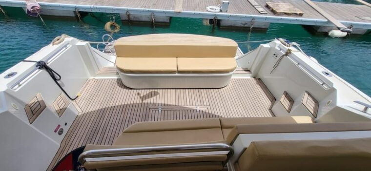 private-boat-charter-around-gozo-comino-blue-lagoon