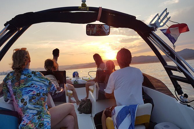Private Boat Charter in the Bay of St Tropez - Whats Included & What to Consider