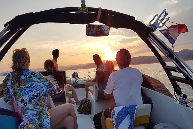 private-boat-charter-including-water-sports-in-bay-of-st-tropez