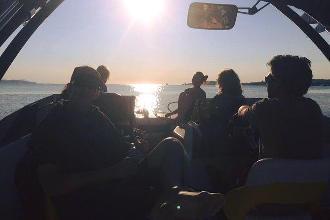 private-boat-charter-including-water-sports-in-bay-of-st-tropez