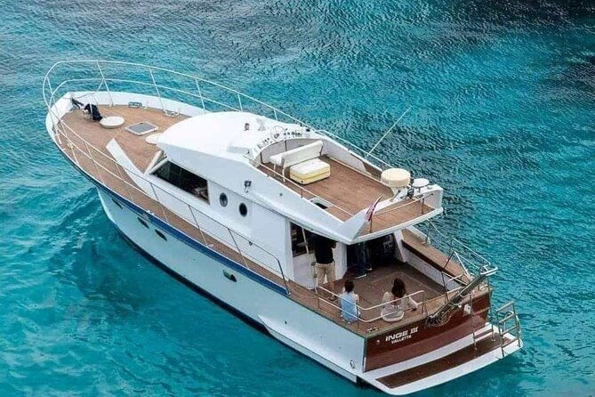 private-boat-charters-around-malta-gozo-comino