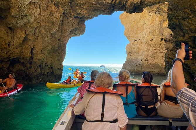 private-boat-cruise-tour-in-ponta-da-piedade-in-lagos