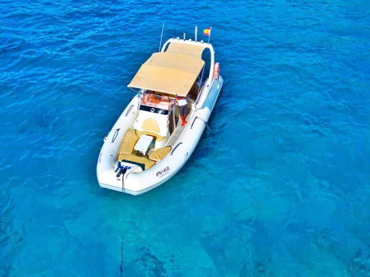 private-boat-excursion-2-to-6-hours-of-seaside-bliss