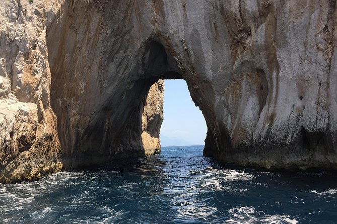 private-boat-excursion-from-sorrento-to-capri-and-positano