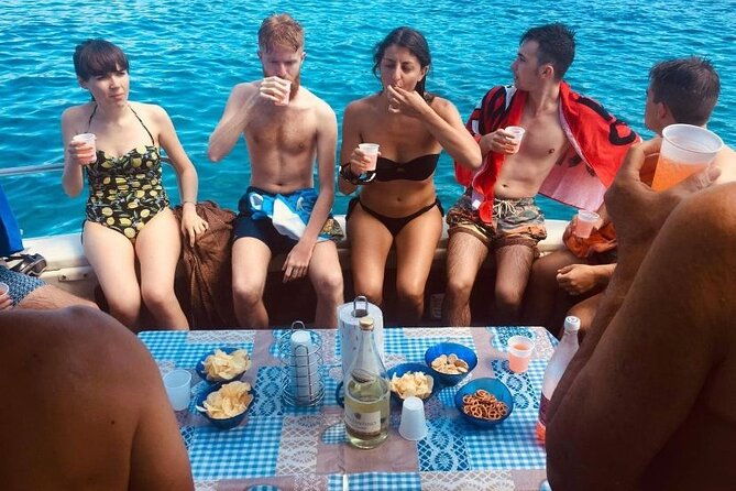 private-boat-excursion-taormina-giardini-naxos-with-lunch