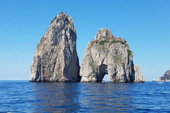 private-boat-excursion-to-capri-from-sorrento-msh