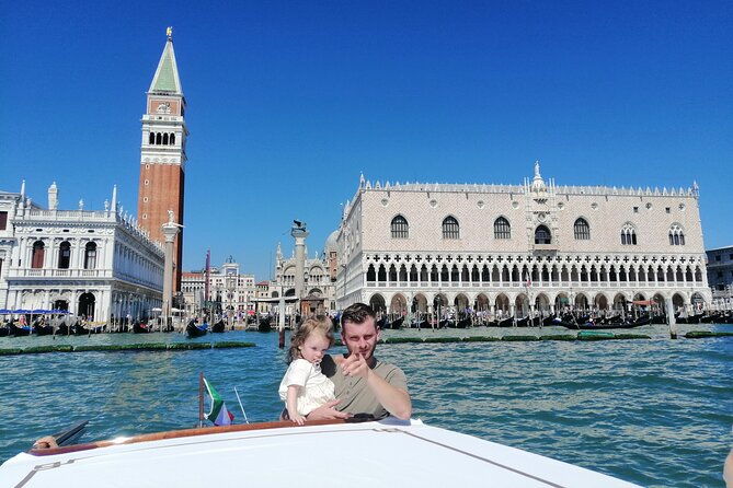 private-boat-experience-discover-venice-from-the-water