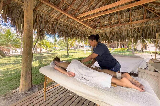 private-boat-private-island-cholon-snorkeling-hotel-pick-up