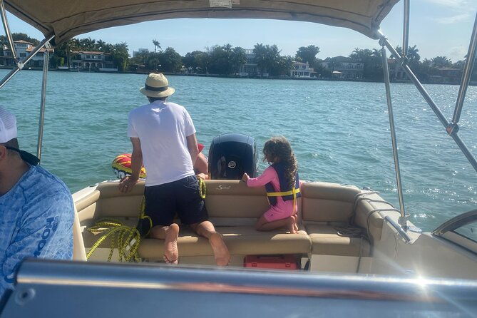 private-boat-rental-in-miami-day-cruise