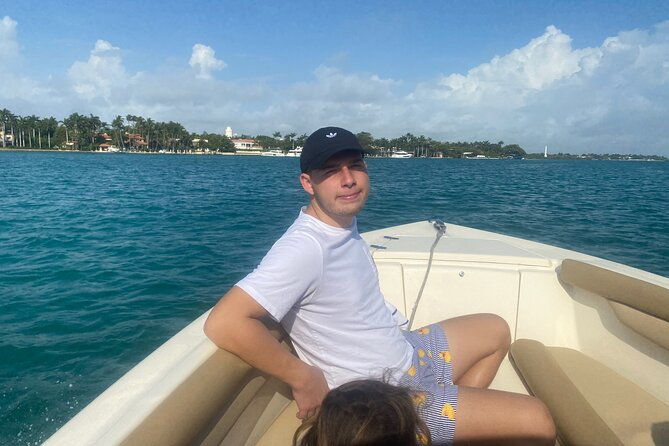 private-boat-rental-in-miami-day-cruise
