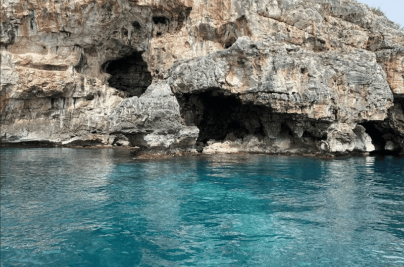 private-boat-route-with-wineiberico-gourmet-all-incld-3hour