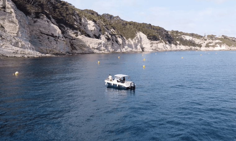 private-boat-route-with-wineiberico-gourmet-all-incld-3hour
