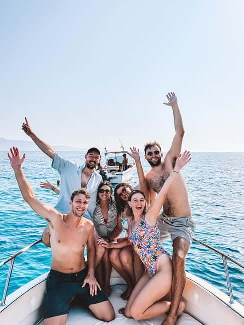 Private Boat & Sunset Tour: Turtle Cave Kakome Krorez Beach - Who Will Love This Experience?  