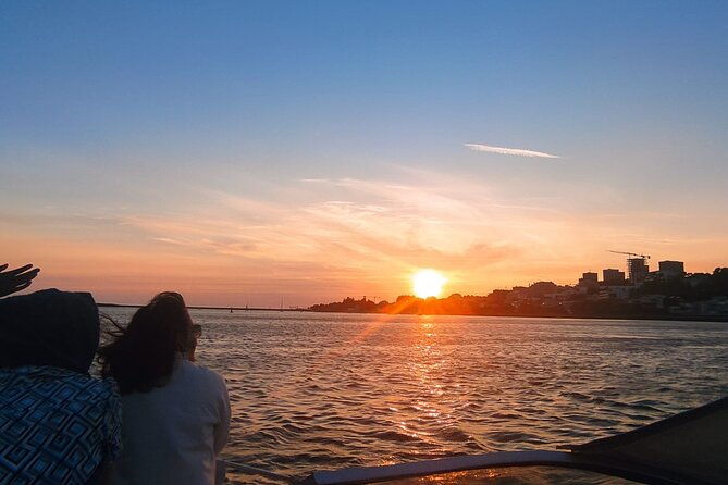 private-boat-tour-1h30m-with-sunset-option-group-price-up-to-6px