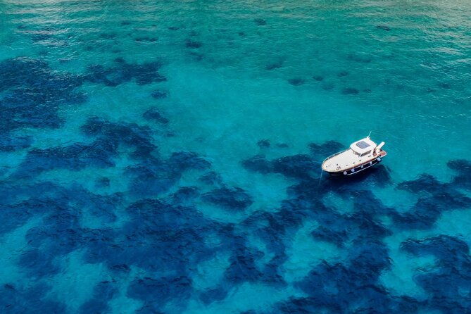 private-boat-tour-along-amalfi-coast-2