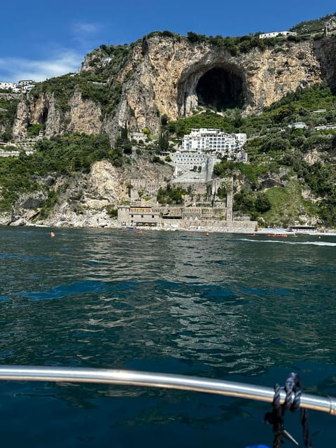 private-boat-tour-amalfi-coast-2