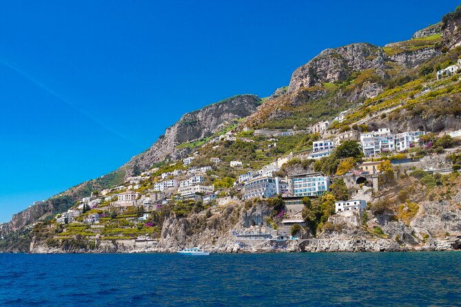 private-boat-tour-amalfi-coast-from-sorrento-gozzo-7-50-2