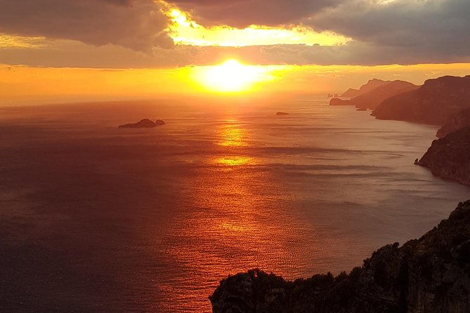 private-boat-tour-among-the-wonders-of-capri-and-positano