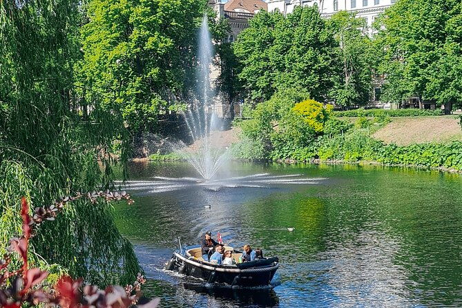 private-boat-tour-experience-in-riga-city-canal-and-daugava-2