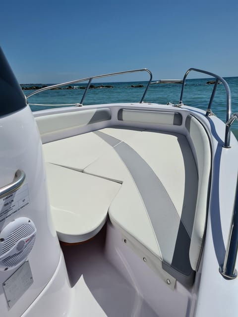 private-boat-tour-from-avola-to-marzamemi-with-snorkeling-4