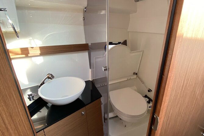 private-boat-tour-from-la-spezia-to-portovenere-and-palmaria-islands-tino-tinetto-2