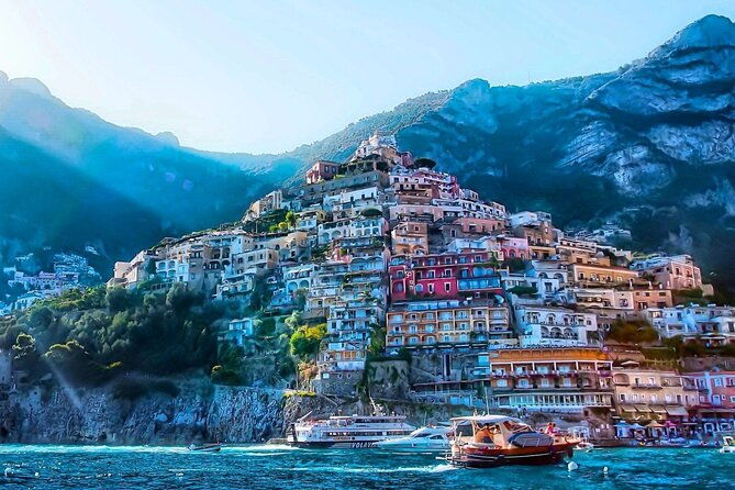 private-boat-tour-from-naples-to-amalfi-coast