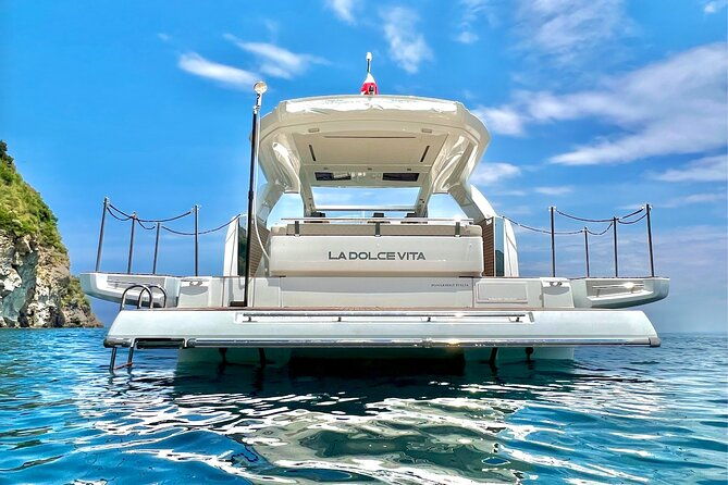 private-boat-tour-from-naples-to-capriamalfi-coast-jeanneau-db43