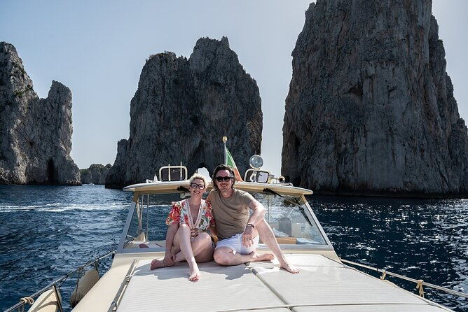 private-boat-tour-from-positano-amalfi-coast-or-capri