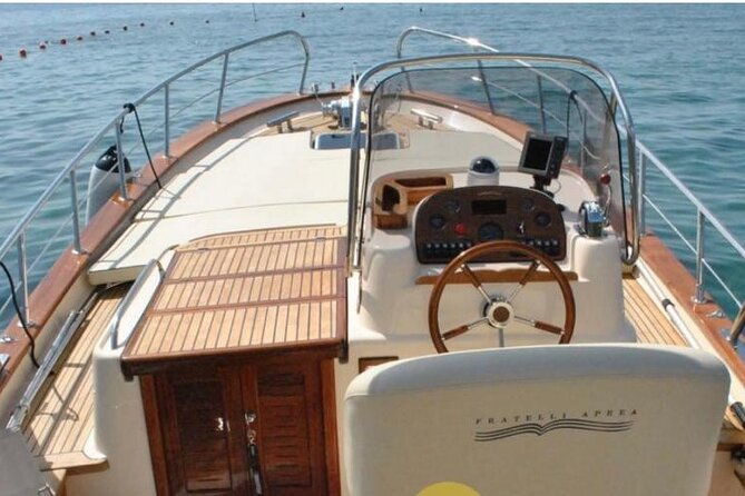 private-boat-tour-from-positano-to-the-amalfi-coast-with-drinks