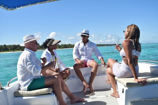 private-boat-tour-from-punta-cana-with-transportation-included