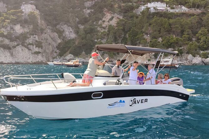 private-boat-tour-from-sorrento-to-isle-of-capri