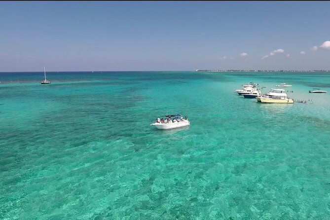 private-boat-tour-in-cayman-islands