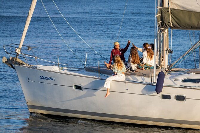 private-boat-tour-in-lisbon