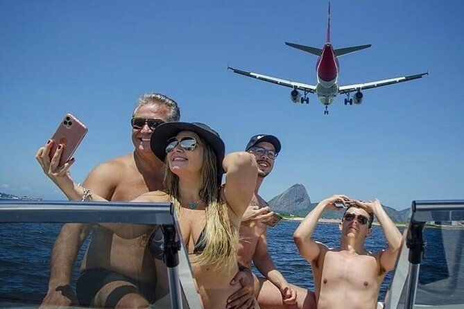private-boat-tour-in-rio-tour-with-barbecue-and-drinks