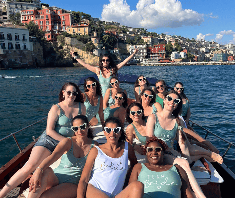 private-boat-tour-in-the-gulf-of-naples-with-skipper