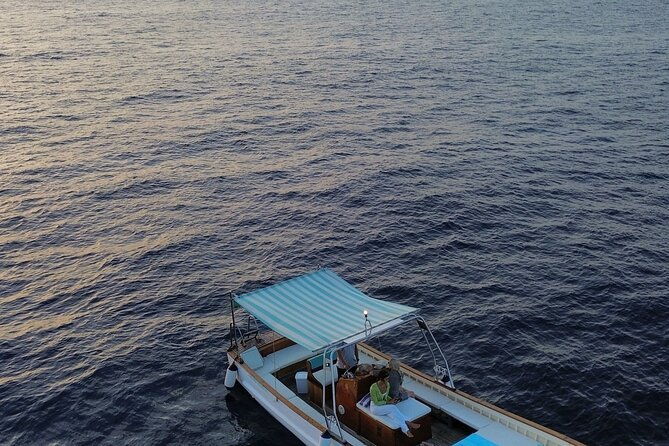 private-boat-tour-ischia-with-apreamilano-10-meters-2